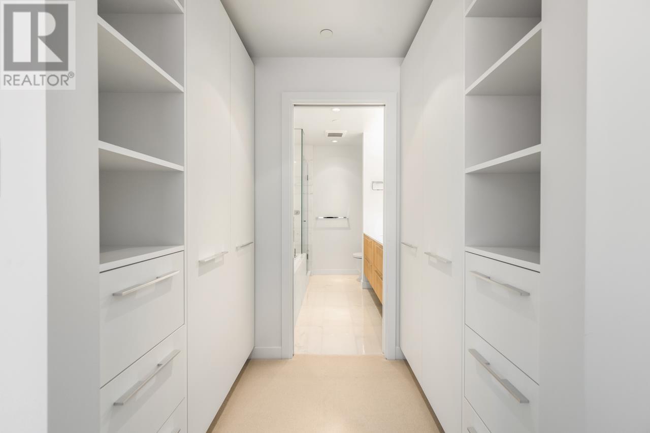 Listing Picture 17 of 26 : 204 6622 PEARSON WAY, Richmond / 烈治文 - 魯藝地產 Yvonne Lu Group - MLS Medallion Club Member