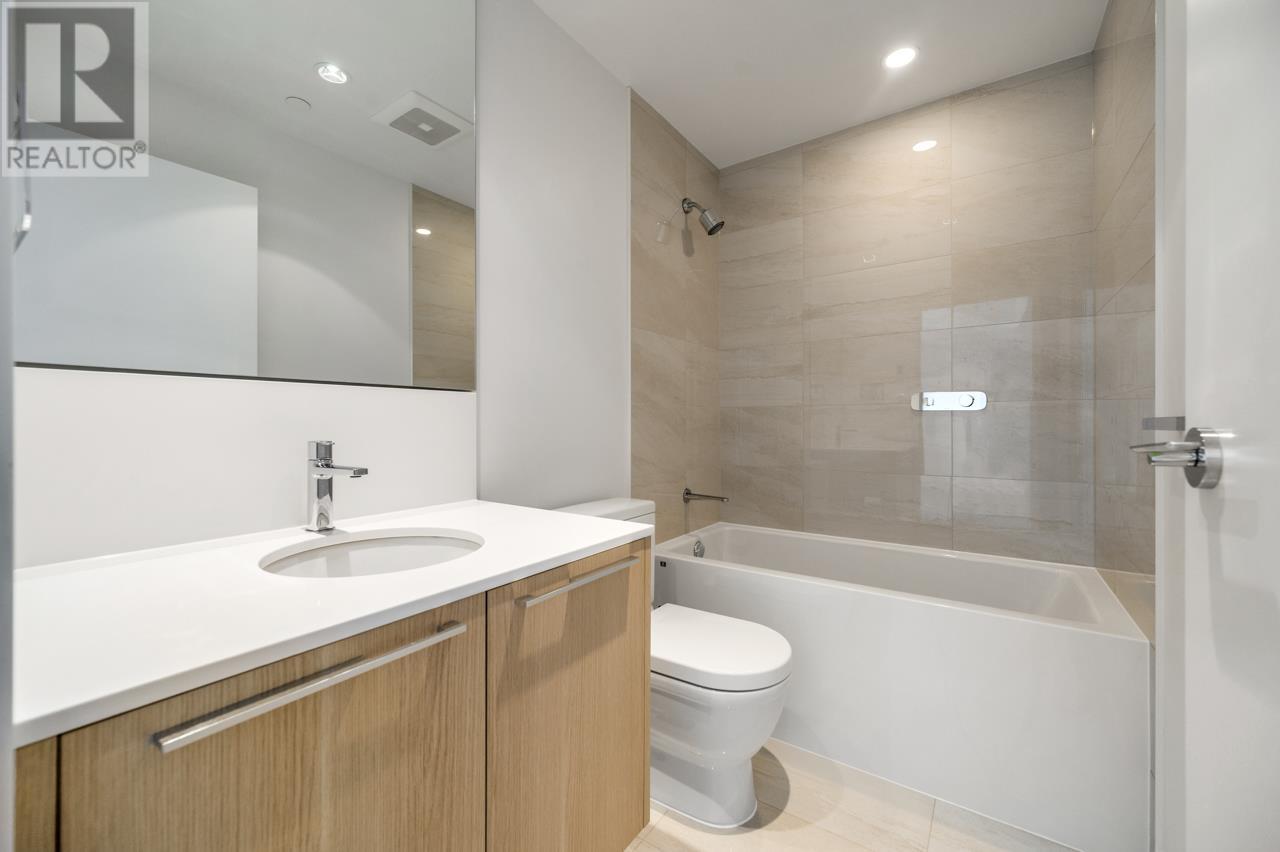 Listing Picture 21 of 26 : 204 6622 PEARSON WAY, Richmond / 烈治文 - 魯藝地產 Yvonne Lu Group - MLS Medallion Club Member