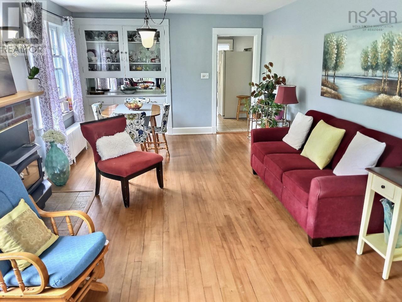 Property at 1429 Highway 341 image 4