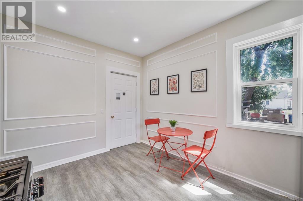 28 Forsythe Street, Fort Erie, Ontario  L2A 1X2 - Photo 13 - 40679320