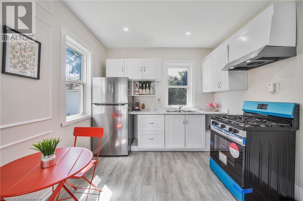 28 Forsythe Street, Fort Erie, Ontario  L2A 1X2 - Photo 15 - 40679320