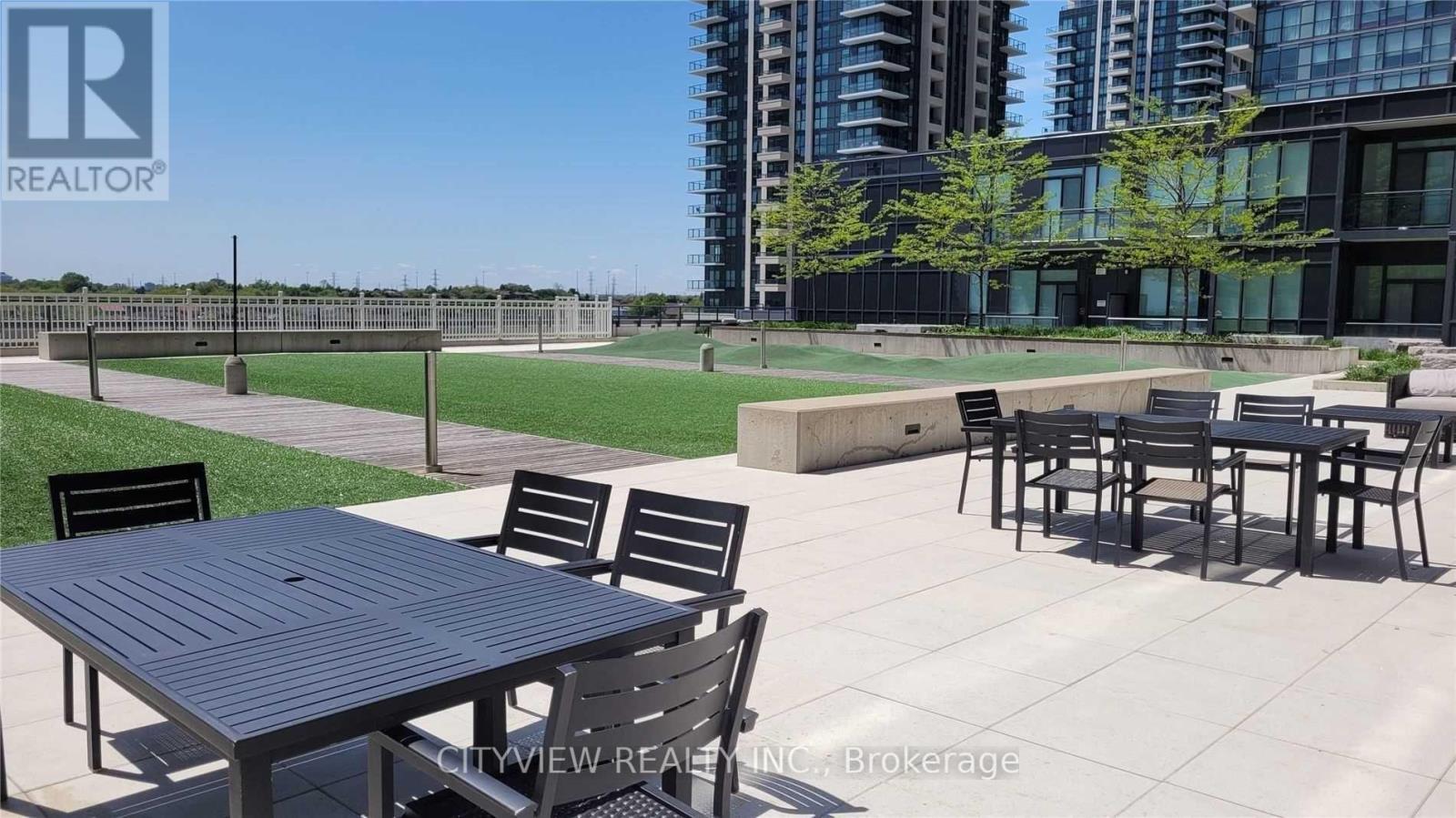 Property at 606 - 4011 BRICKSTONE MEWS image 4