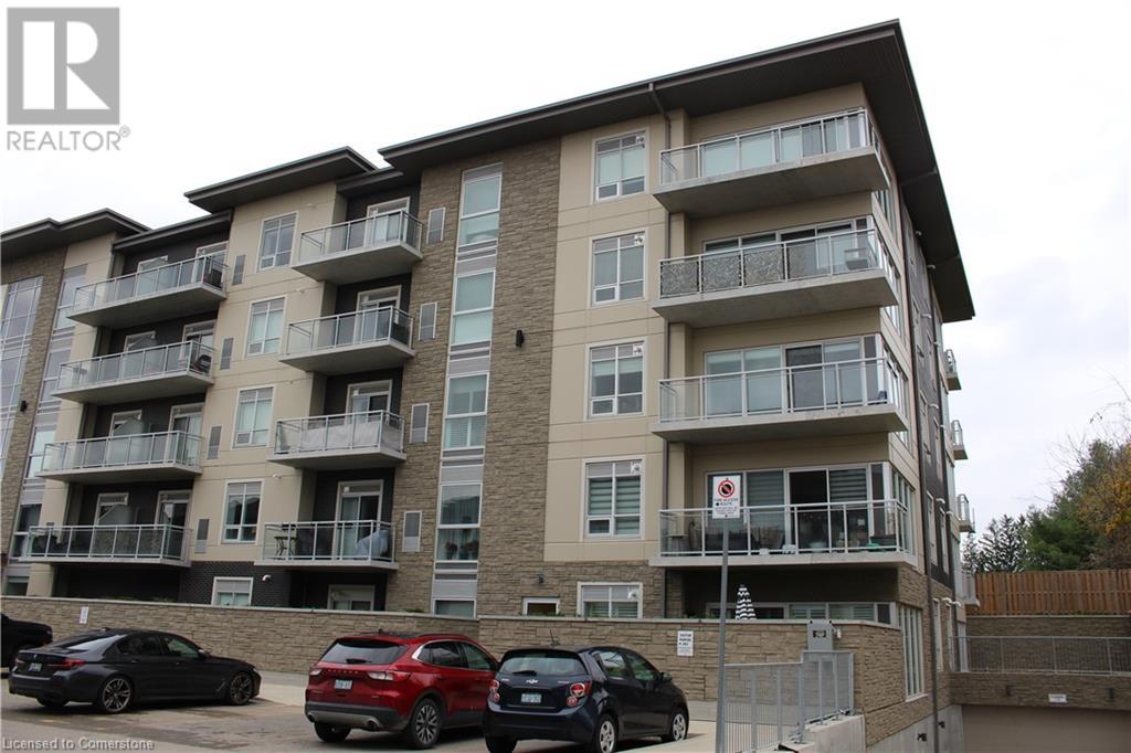 16 MARKLE Crescent Unit# 102, ancaster, Ontario