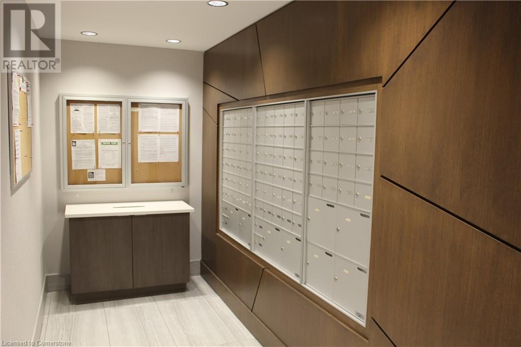 16 Markle Crescent Unit# 102, Ancaster, Ontario  L9G 0H4 - Photo 19 - 40679233