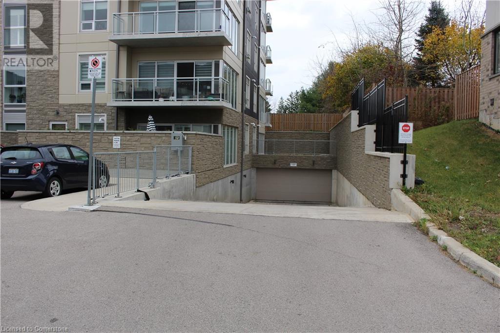 16 Markle Crescent Unit# 102, Ancaster, Ontario  L9G 0H4 - Photo 2 - 40679233