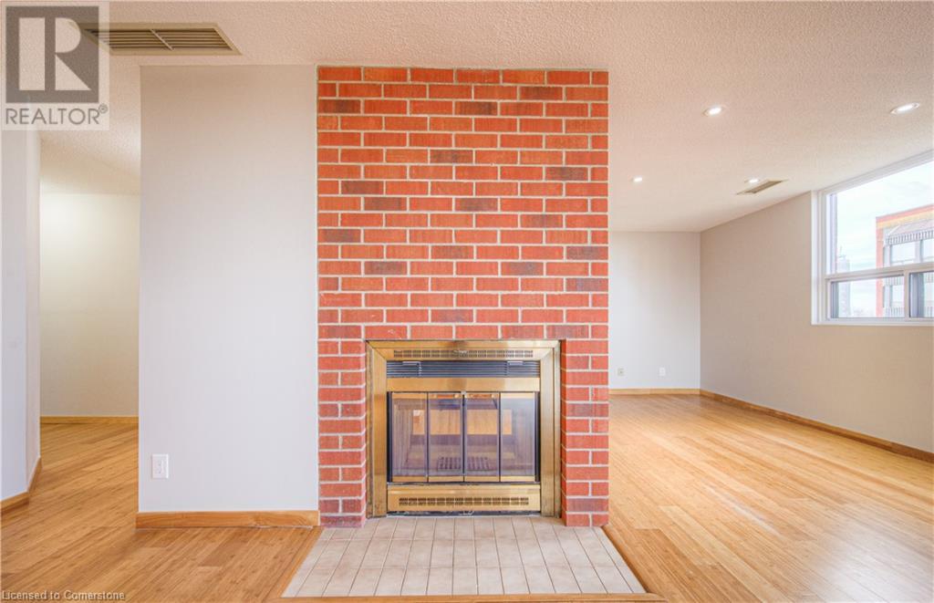 20 Ellen Street E Unit# 703, Kitchener, Ontario  N2H 6R7 - Photo 24 - 40678998