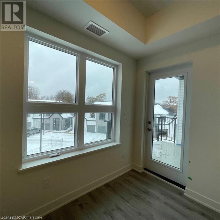 110 Fergus Avenue Unit# 432Kitchener, Ontario  N2A 2H2 - Photo 9 - 40673201