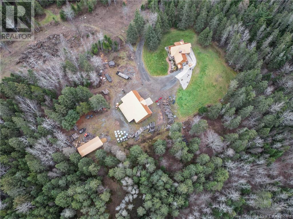 Property at 47977 Homestead Road image 2