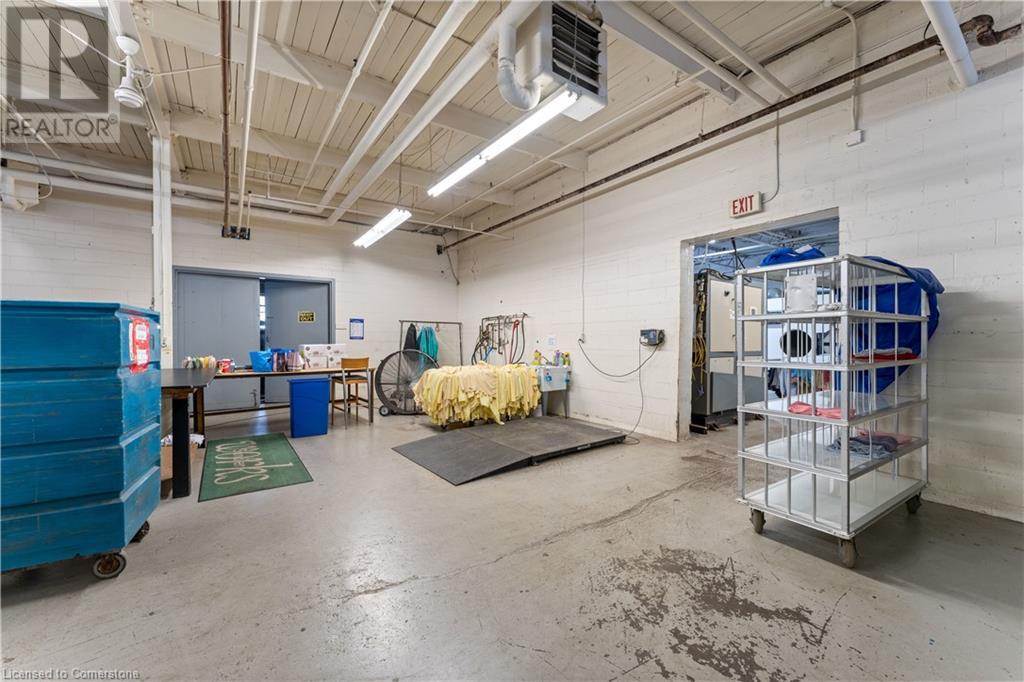 455 Cumberland AvenueHamilton, Ontario  L8M 2A8 - Photo 27 - 40679406