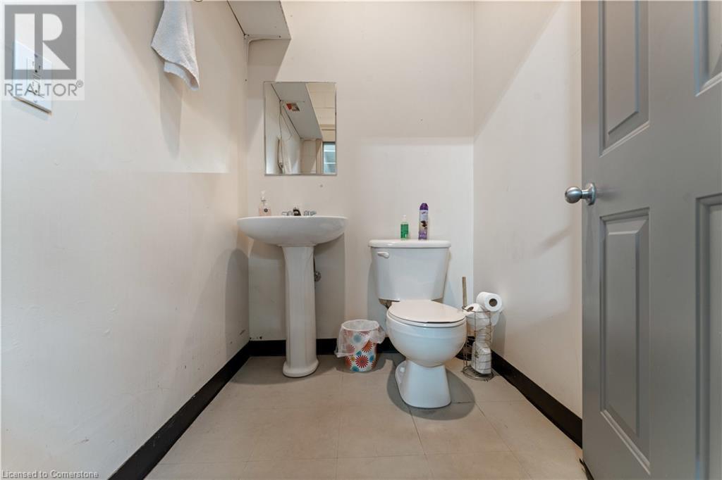 455 Cumberland AvenueHamilton, Ontario  L8M 2A8 - Photo 28 - 40679406