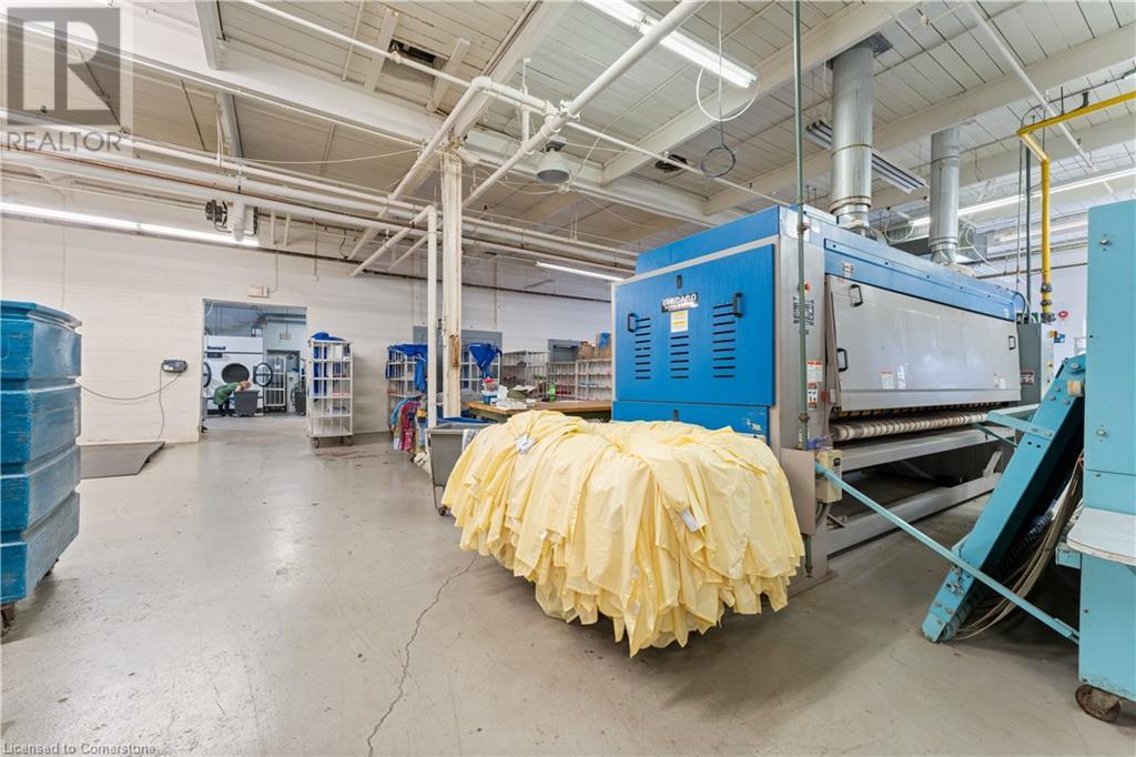 455 Cumberland AvenueHamilton, Ontario  L8M 2A8 - Photo 32 - 40679406