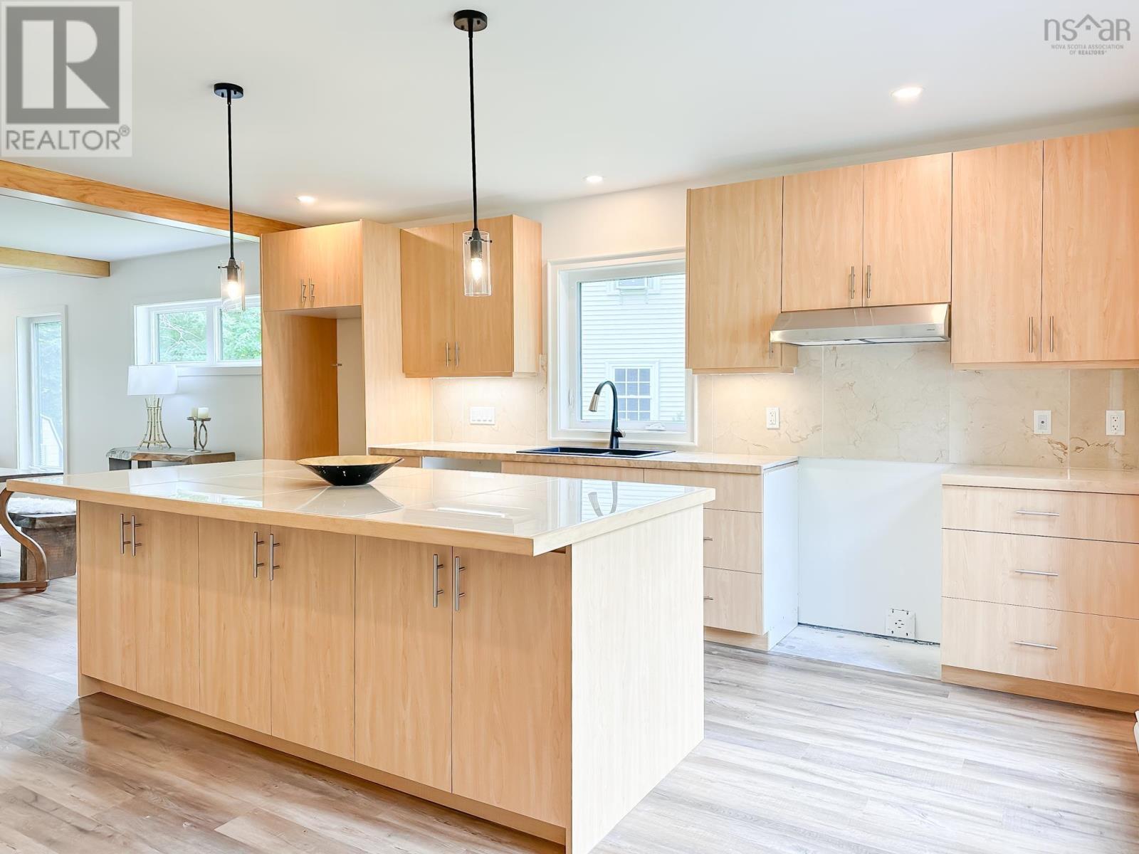 Property at 61A-1 Terra Nova Drive image 3