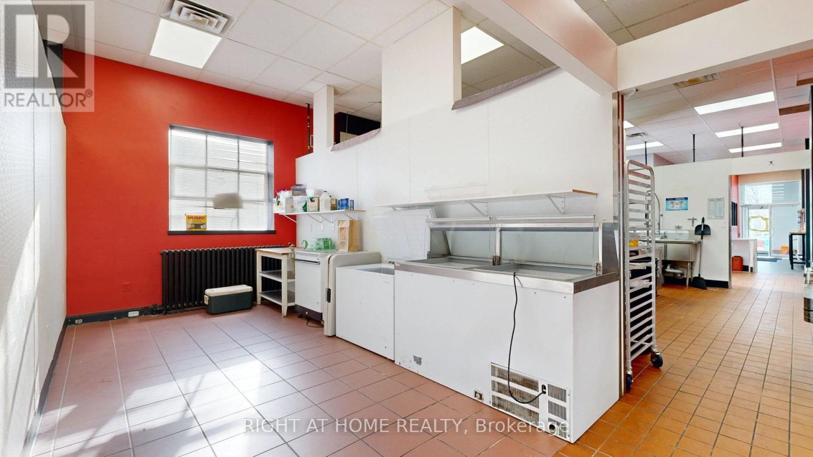 Main Fl - 803 O Connor Drive, Toronto, Ontario  M4B 2S7 - Photo 21 - E10431932