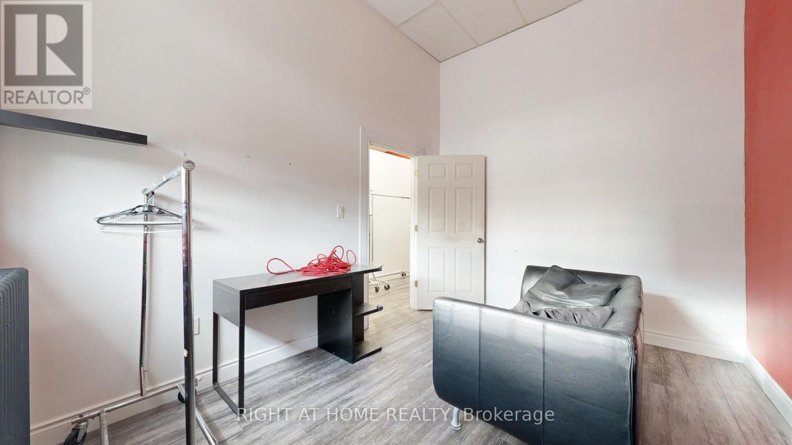 Main Fl - 803 O Connor Drive, Toronto, Ontario  M4B 2S7 - Photo 25 - E10431932