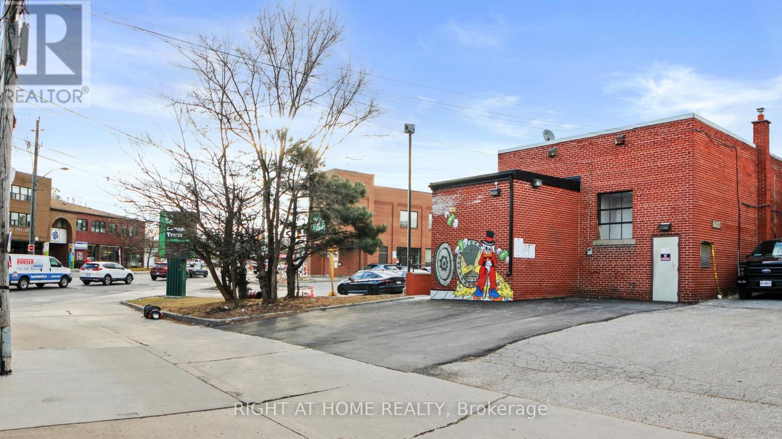 Main Fl - 803 O Connor Drive, Toronto, Ontario  M4B 2S7 - Photo 27 - E10431932