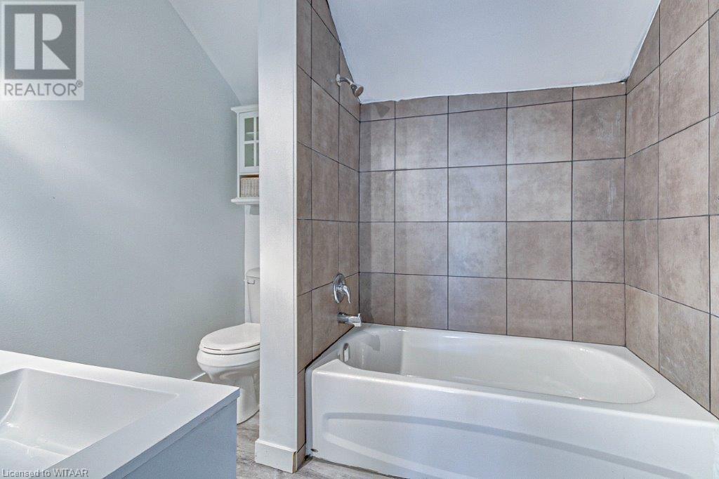 751 Nelson Street, Woodstock, Ontario  N4S 4J2 - Photo 17 - 40663479