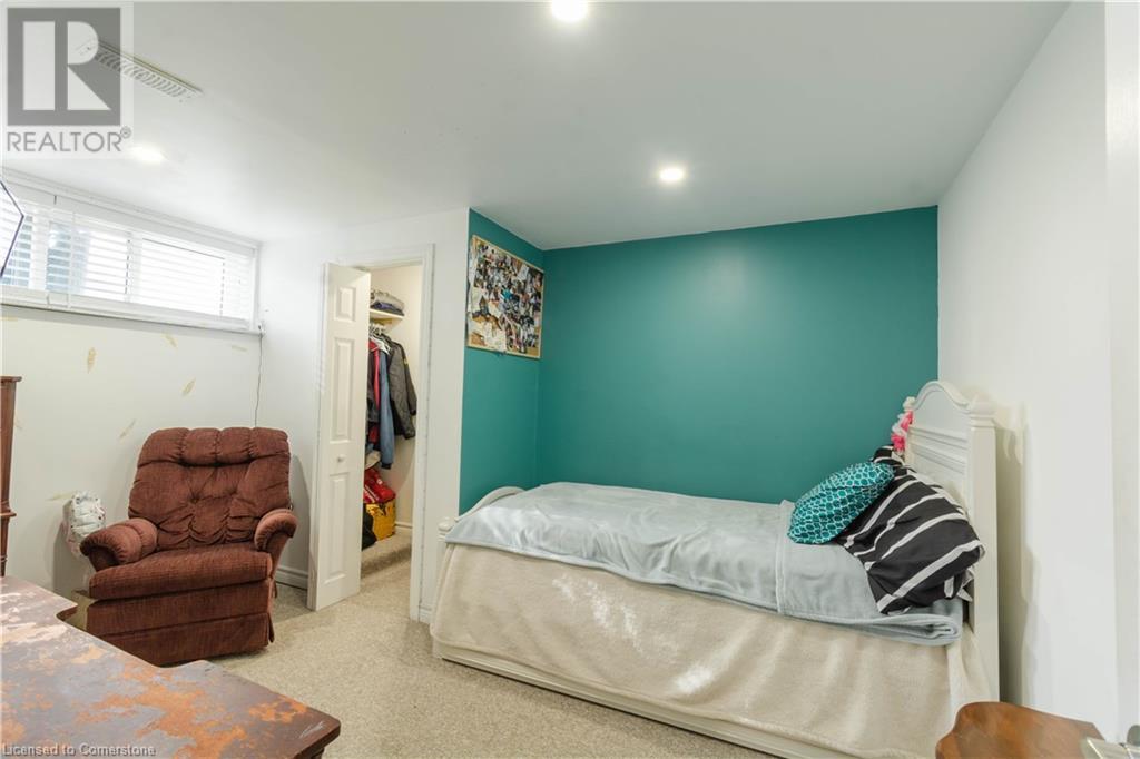 8523 Dickenson Road, Mount Hope, Ontario  L0R 1W0 - Photo 29 - 40679377