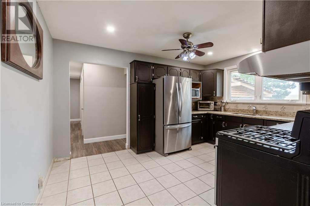 8523 Dickenson Road, Mount Hope, Ontario  L0R 1W0 - Photo 6 - 40679377