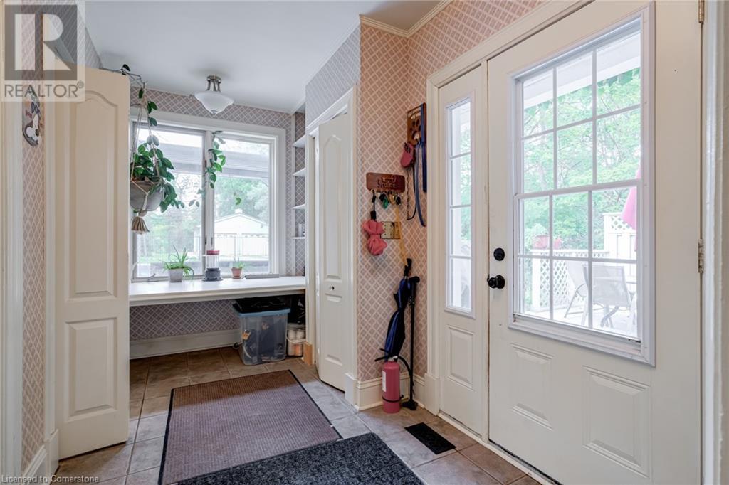 94 Sutherland Street W, Caledonia, Ontario  N3W 1B4 - Photo 14 - 40679398