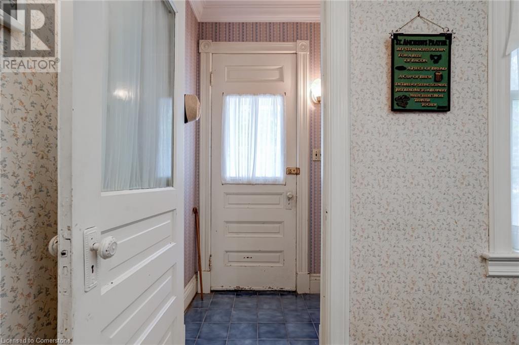 94 Sutherland Street W, Caledonia, Ontario  N3W 1B4 - Photo 7 - 40679398