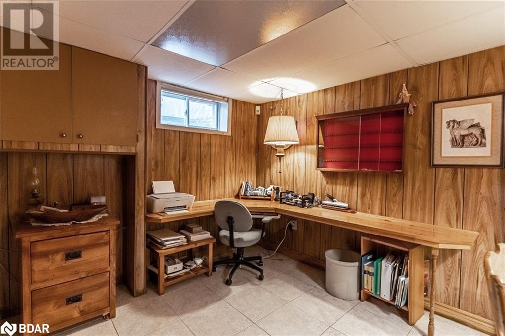 63 Nelson Street, Barrie, Ontario  L4M 4K1 - Photo 16 - 40679239