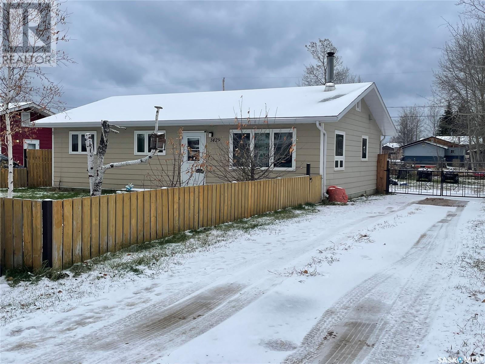 Property at 1429 Morin AVENUE image 1