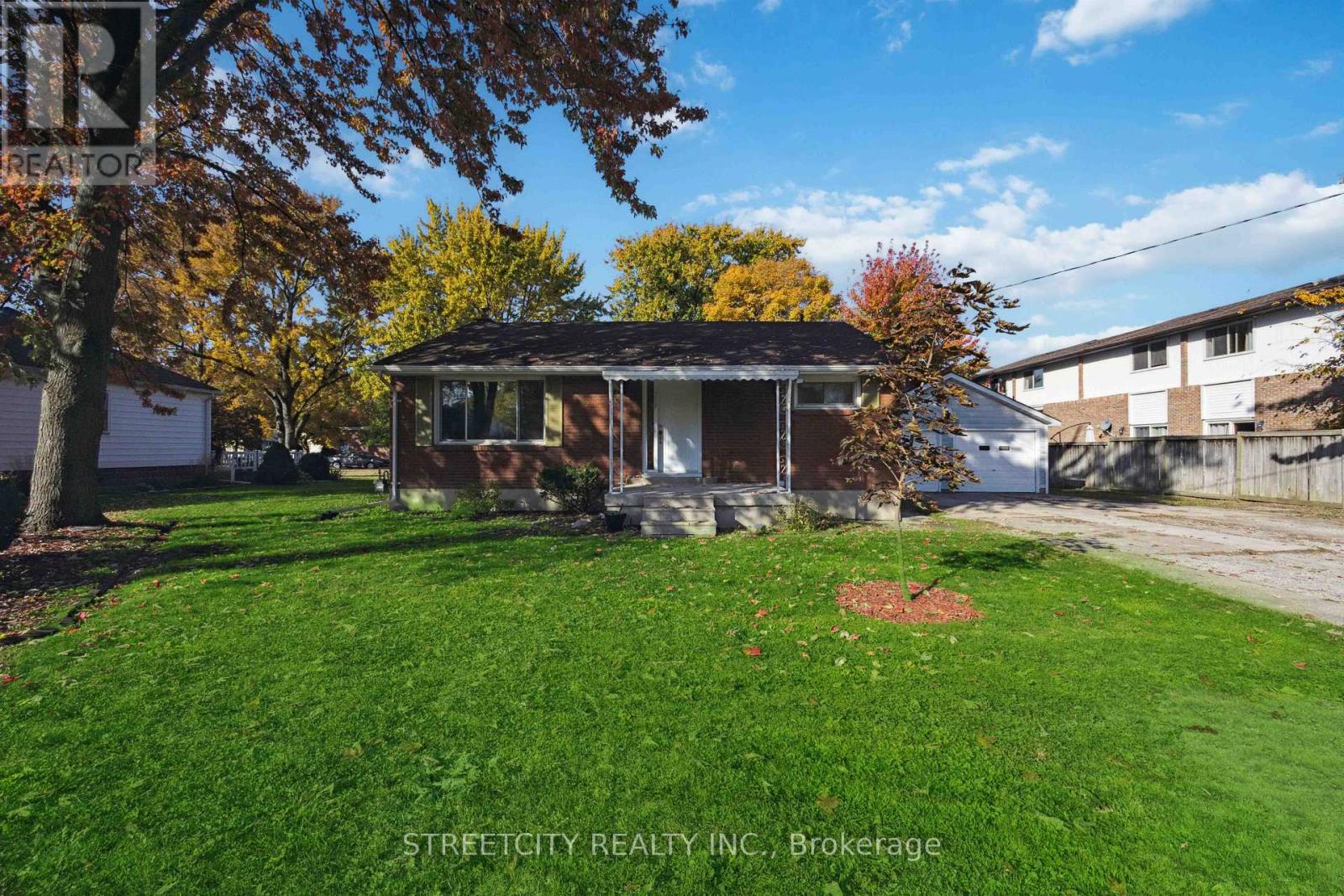 359 Murray Street, St. Clair, Ontario  N0N 1G0 - Photo 2 - X10432315