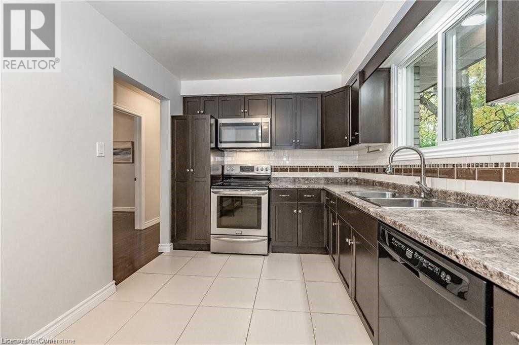 604 Glen Forrest Boulevard Unit# Upper, Waterloo, Ontario  N2L 4J8 - Photo 14 - 40678711