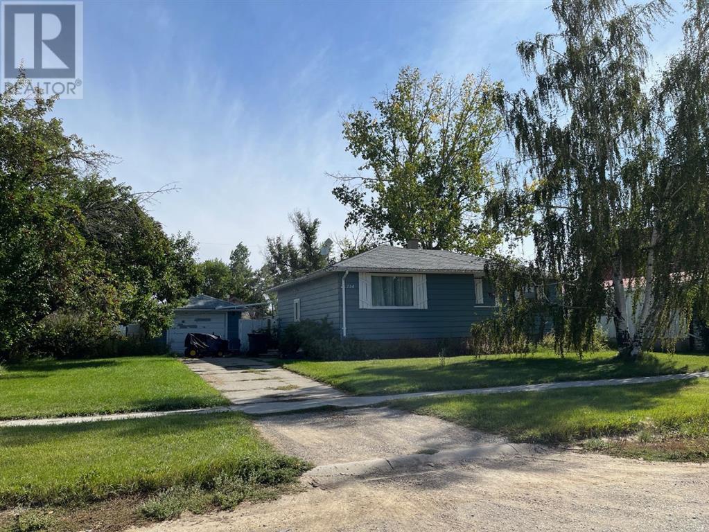 214 Stuart Street, Blackie, Alberta  T0L 0J0 - Photo 3 - A2179626