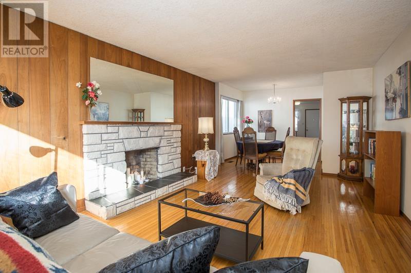 5884 Ormidale Street, Vancouver, British Columbia  V5R 4R3 - Photo 6 - R2938144