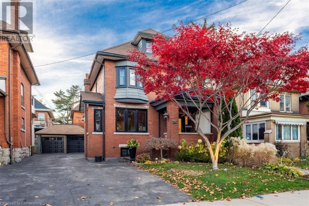 86 Eastbourne AvenueHamilton, Ontario  L8M 2M8 - Photo 1 - 40678907