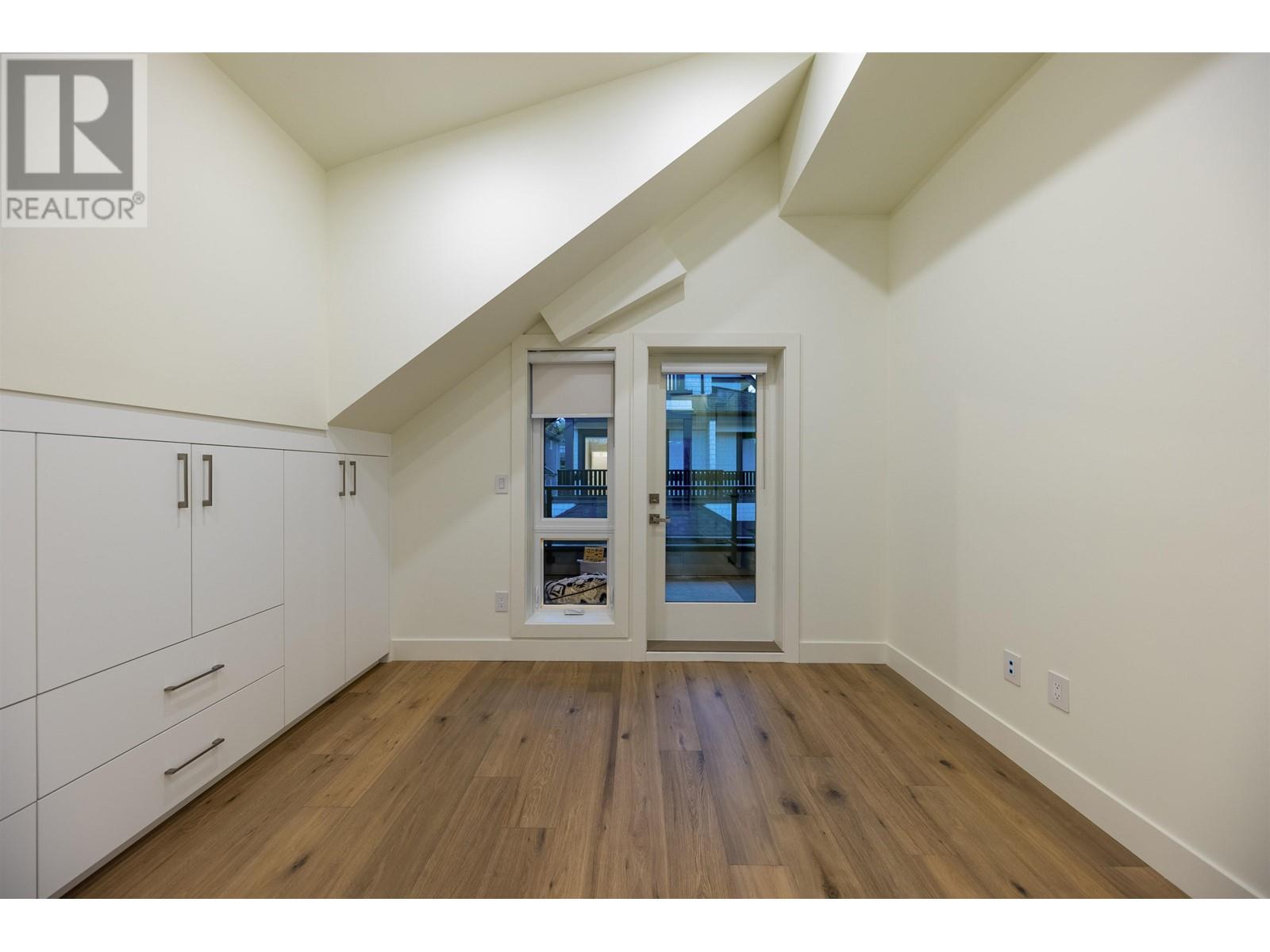 1127 E 15th Avenue, Vancouver, British Columbia V5T 2S7 - Photo 16 - R2945754
