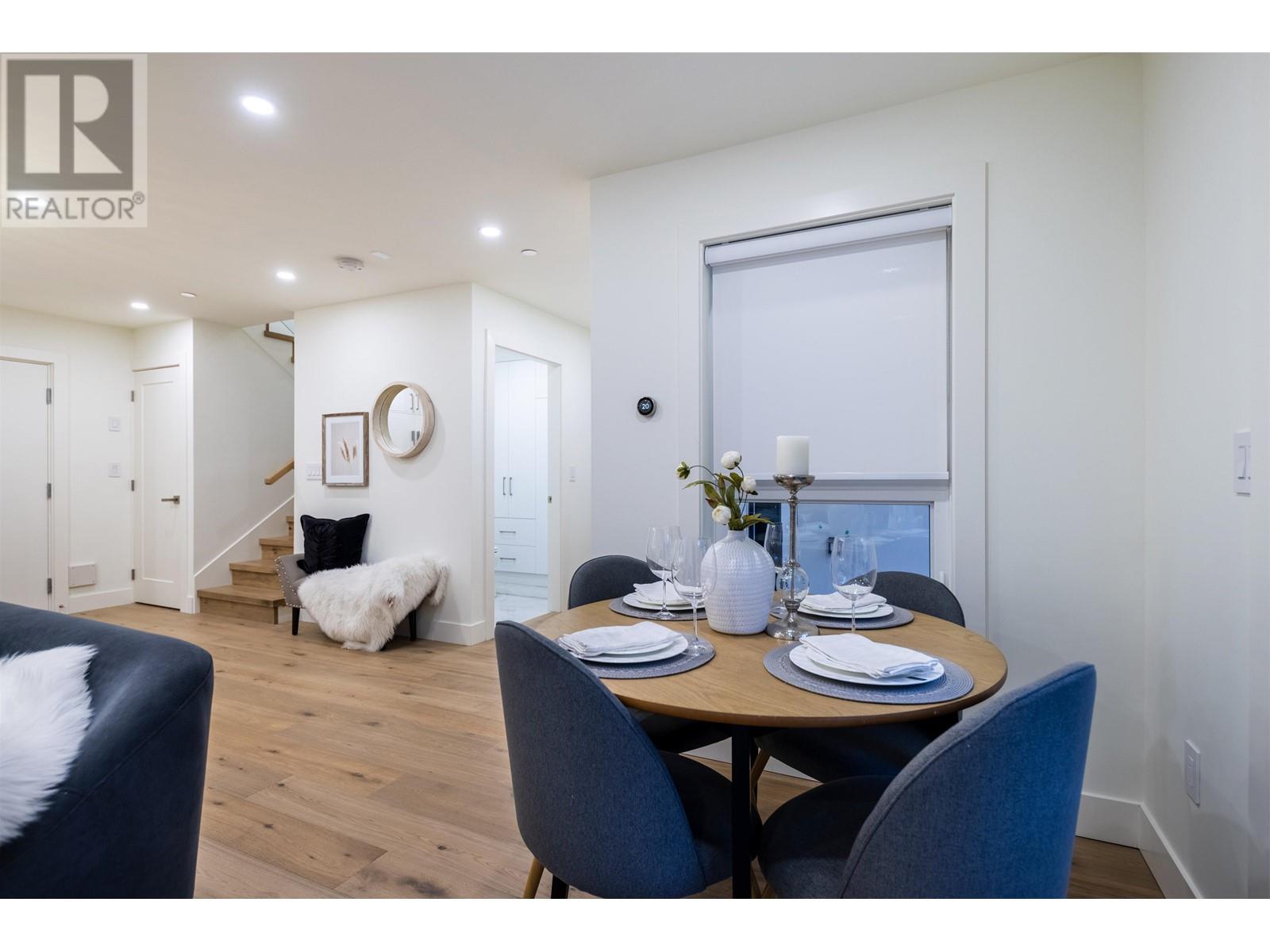 1127 E 15th Avenue, Vancouver, British Columbia V5T 2S7 - Photo 4 - R2945754