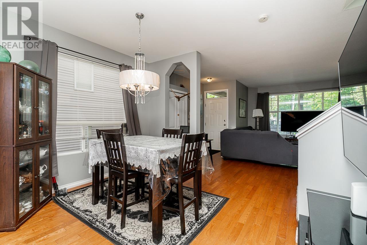 24347 102 Avenue, Maple Ridge, British Columbia  V2W 1X9 - Photo 11 - R2944955