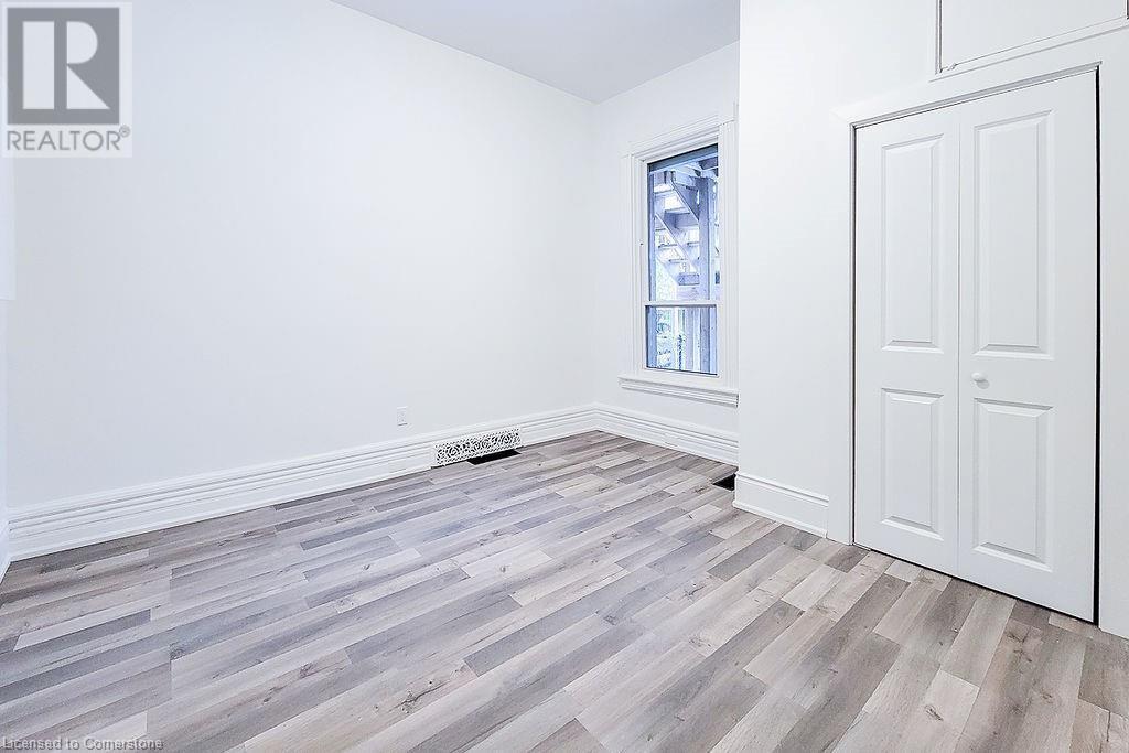 36 Erie Avenue Unit# Main, Hamilton, Ontario  L8N 2W6 - Photo 14 - 40676546