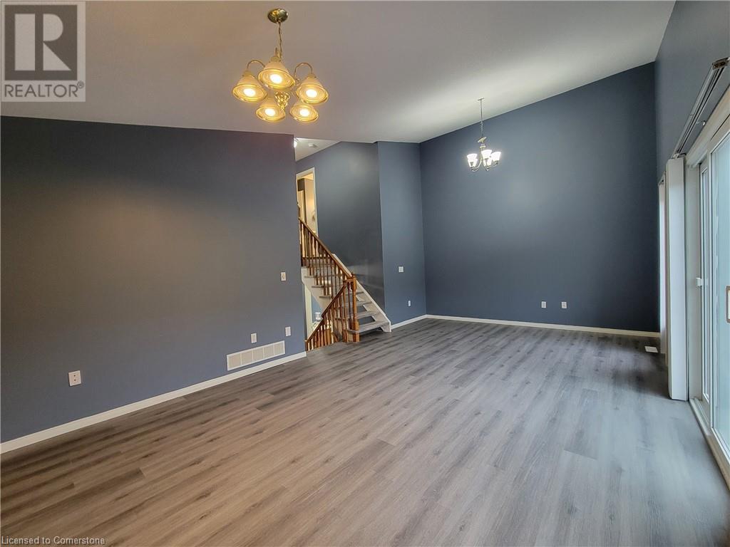 9 Glen Goebel Court, New Hamburg, Ontario N3A 2H2 - Photo 8 - 40679583