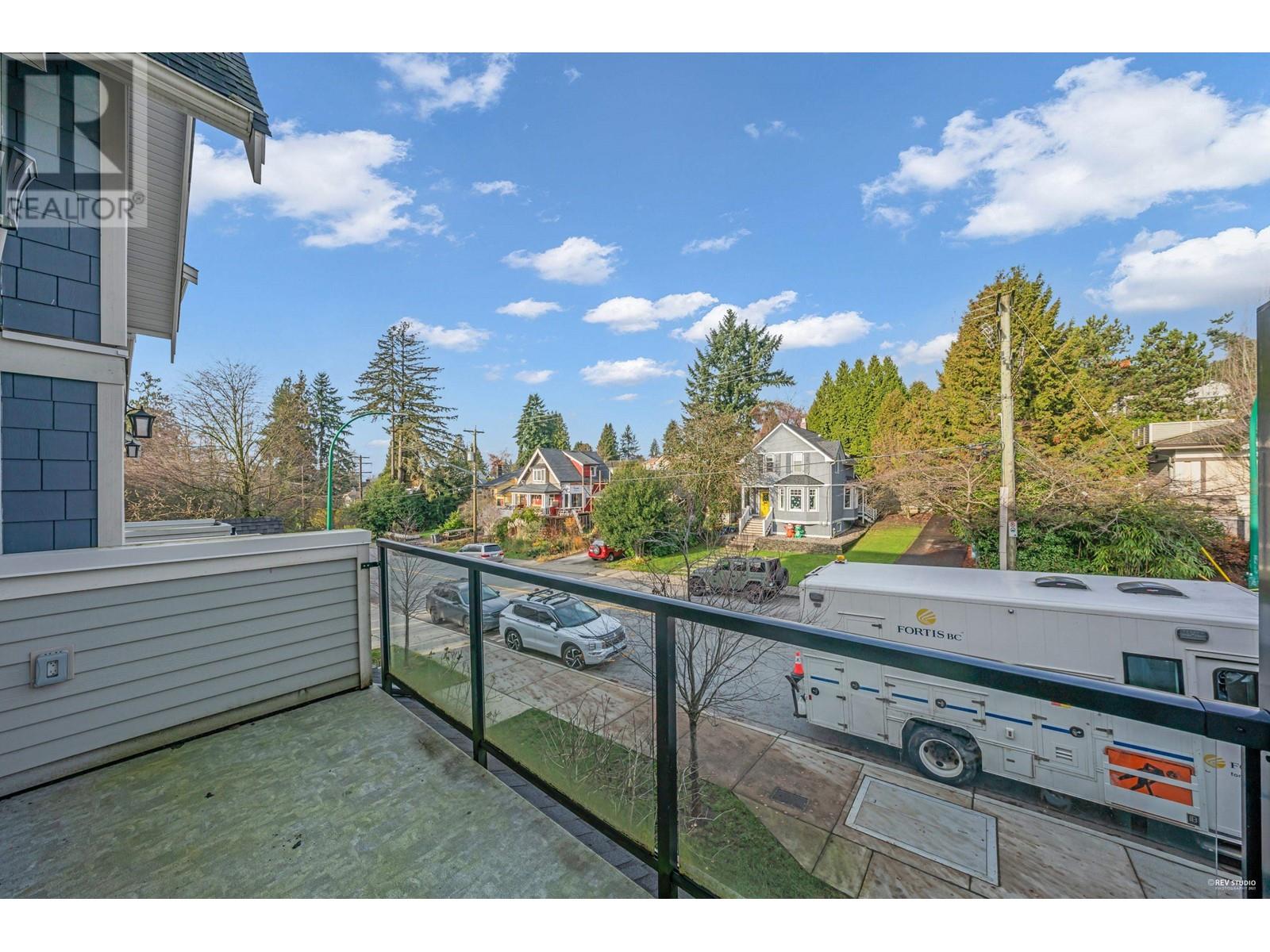 3 115 Queens Road, North Vancouver, British Columbia  V7N 2K4 - Photo 30 - R2932295