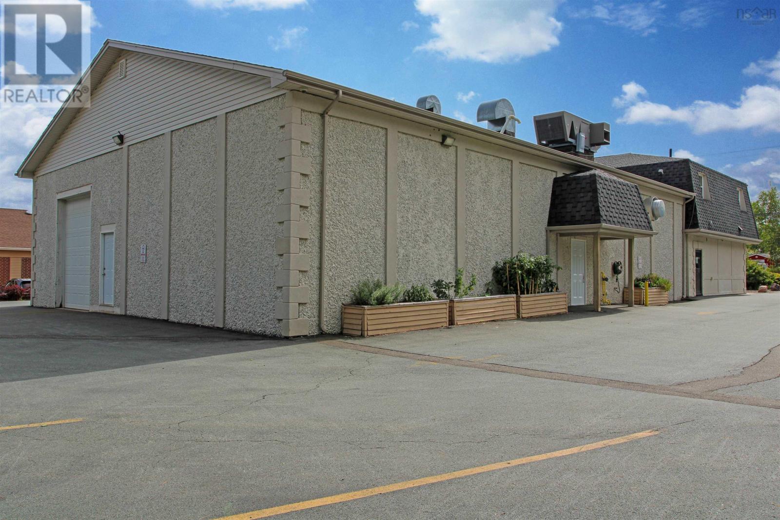 18 Kentucky Court, New Minas, Nova Scotia  B4N 3R6 - Photo 7 - 202427007