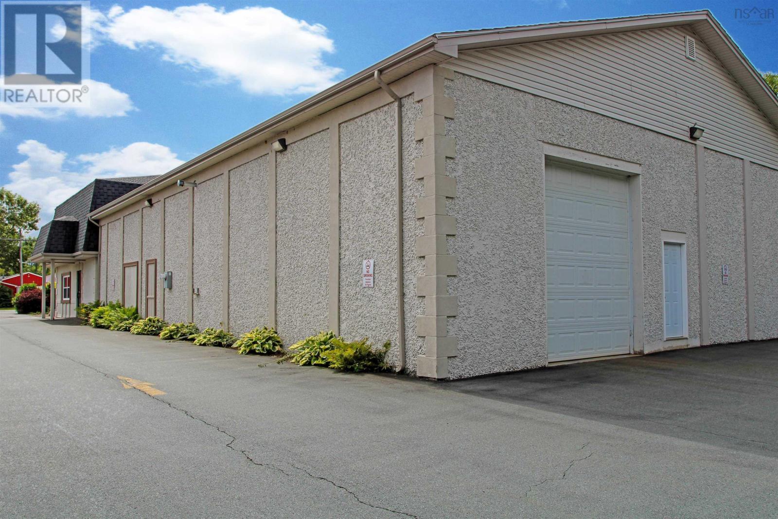 18 Kentucky Court, New Minas, Nova Scotia  B4N 3R6 - Photo 9 - 202427007