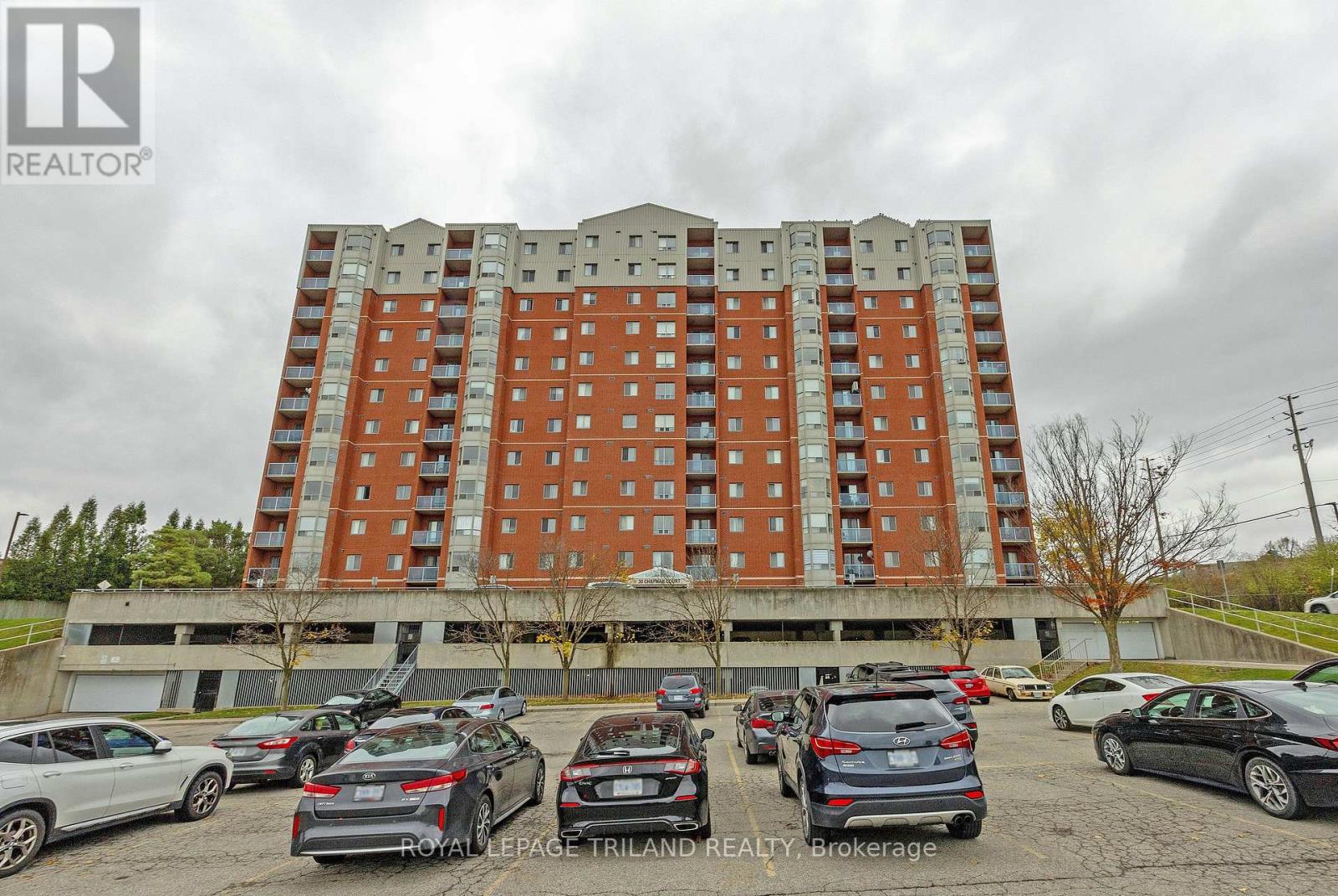 Property at 408 - 30 CHAPMAN COURT image 1