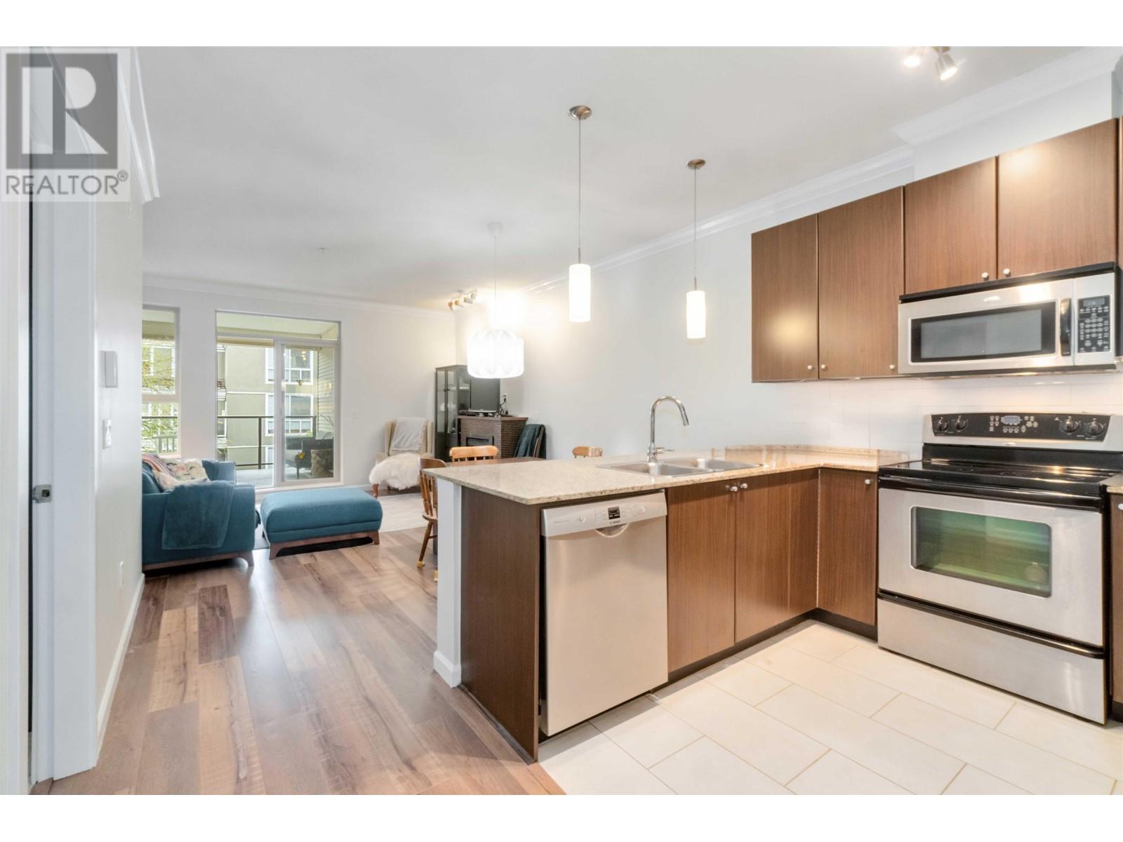 302 2484 Wilson Avenue, Port Coquitlam, British Columbia V3C 0A5 - Photo 6 - R2945826