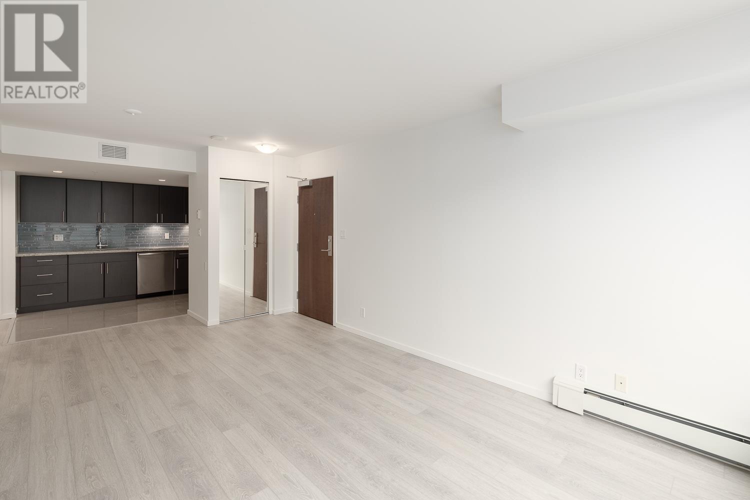 809 1887 Crowe Street, Vancouver, British Columbia  V5Y 0B4 - Photo 5 - R2945839