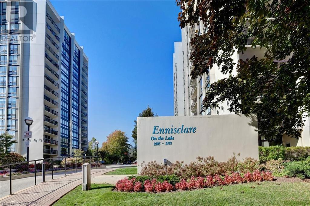 2175 Marine Drive Unit# 202, Oakville, Ontario  L6L 5L5 - Photo 3 - 40678928