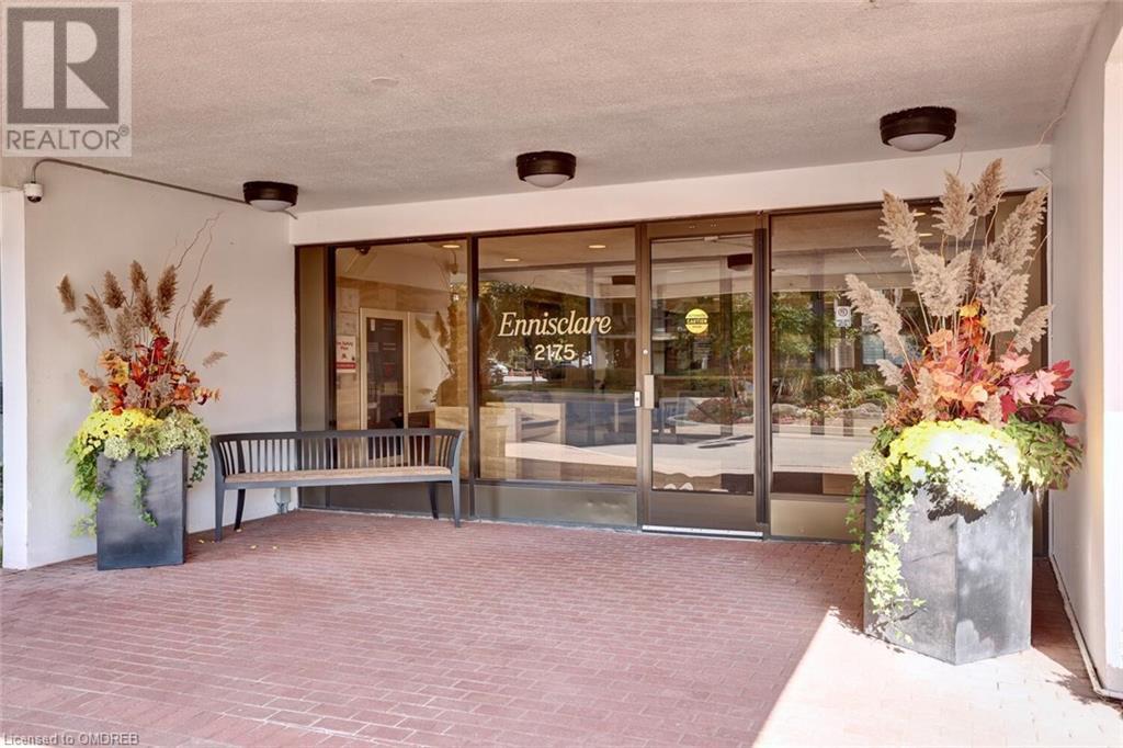 2175 Marine Drive Unit# 202, Oakville, Ontario  L6L 5L5 - Photo 7 - 40678928