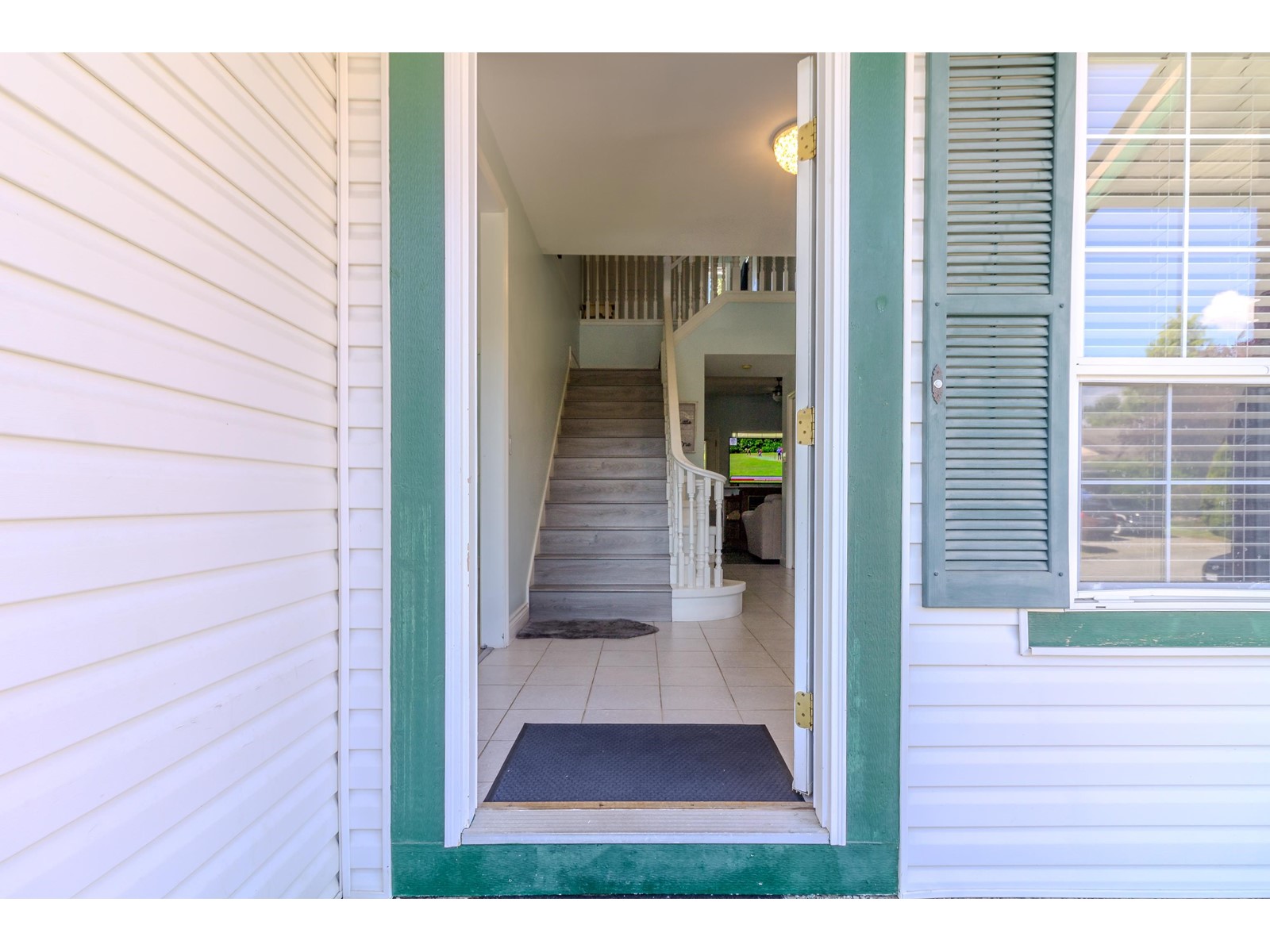 Property at 31461 JEAN COURT image 3