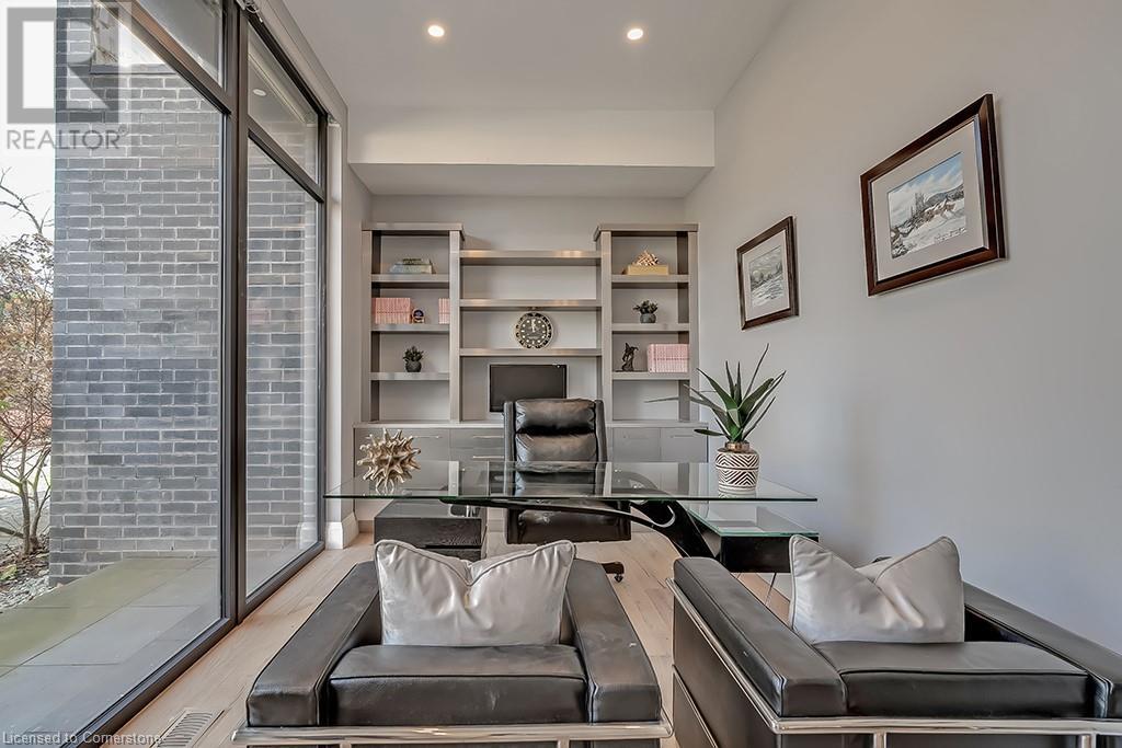 136 Avondale Court, Burlington, Ontario  L7L 2M8 - Photo 16 - 40679574