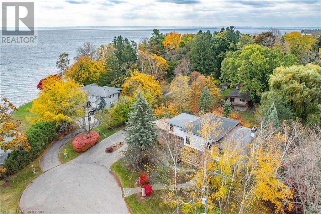 136 Avondale Court, Burlington, Ontario  L7L 2M8 - Photo 40 - 40679574