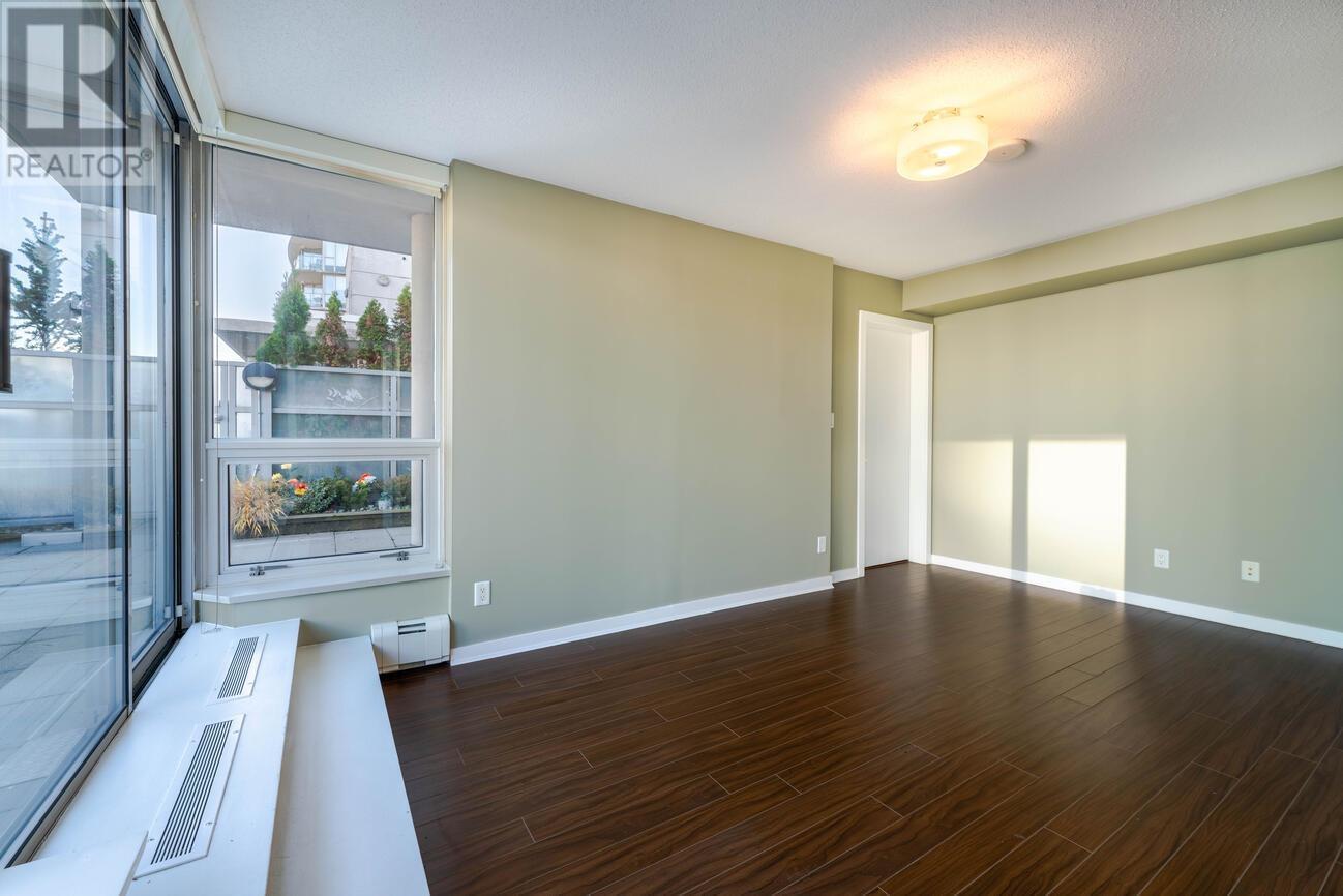 Listing Picture 18 of 30 : 807 633 ABBOTT STREET, Vancouver / 溫哥華 - 魯藝地產 Yvonne Lu Group - MLS Medallion Club Member