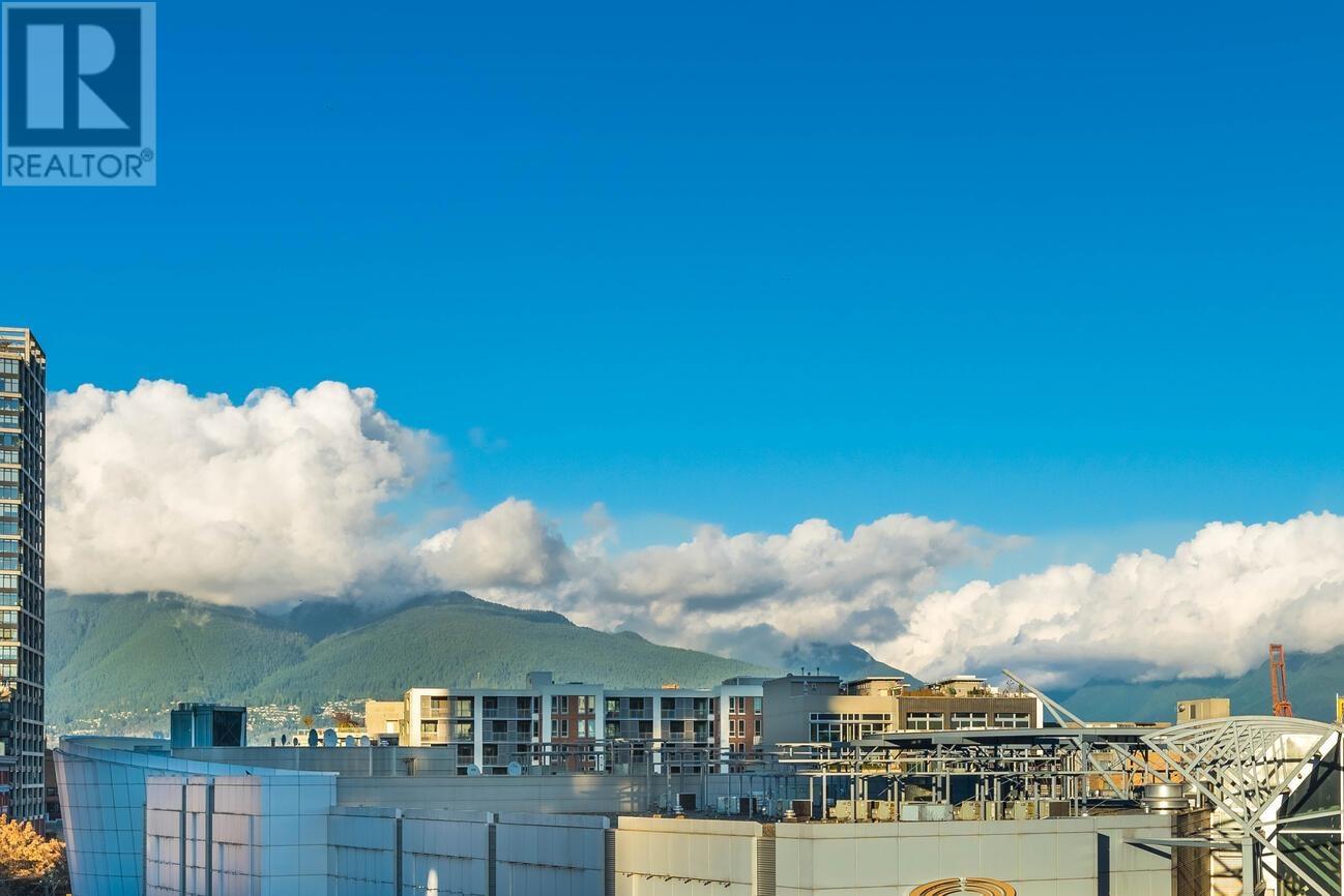 Listing Picture 26 of 30 : 807 633 ABBOTT STREET, Vancouver / 溫哥華 - 魯藝地產 Yvonne Lu Group - MLS Medallion Club Member