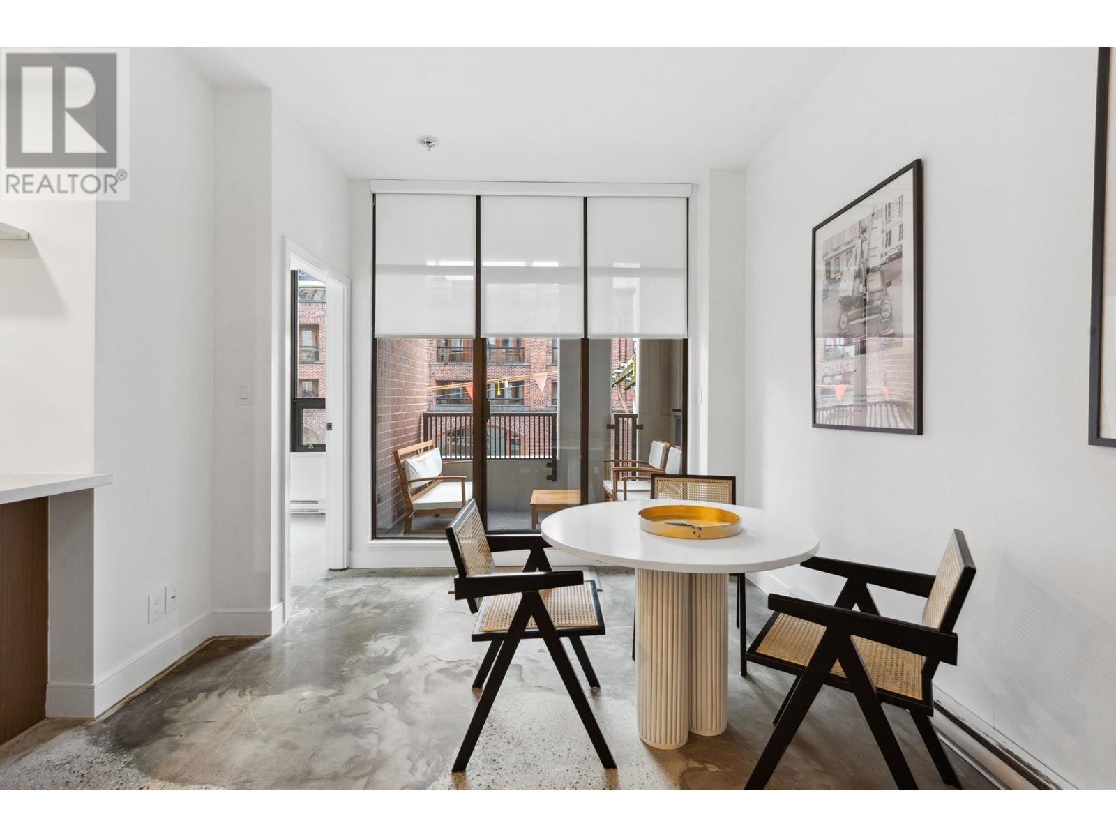 Listing Picture 12 of 25 : 307 531 BEATTY STREET, Vancouver / 溫哥華 - 魯藝地產 Yvonne Lu Group - MLS Medallion Club Member